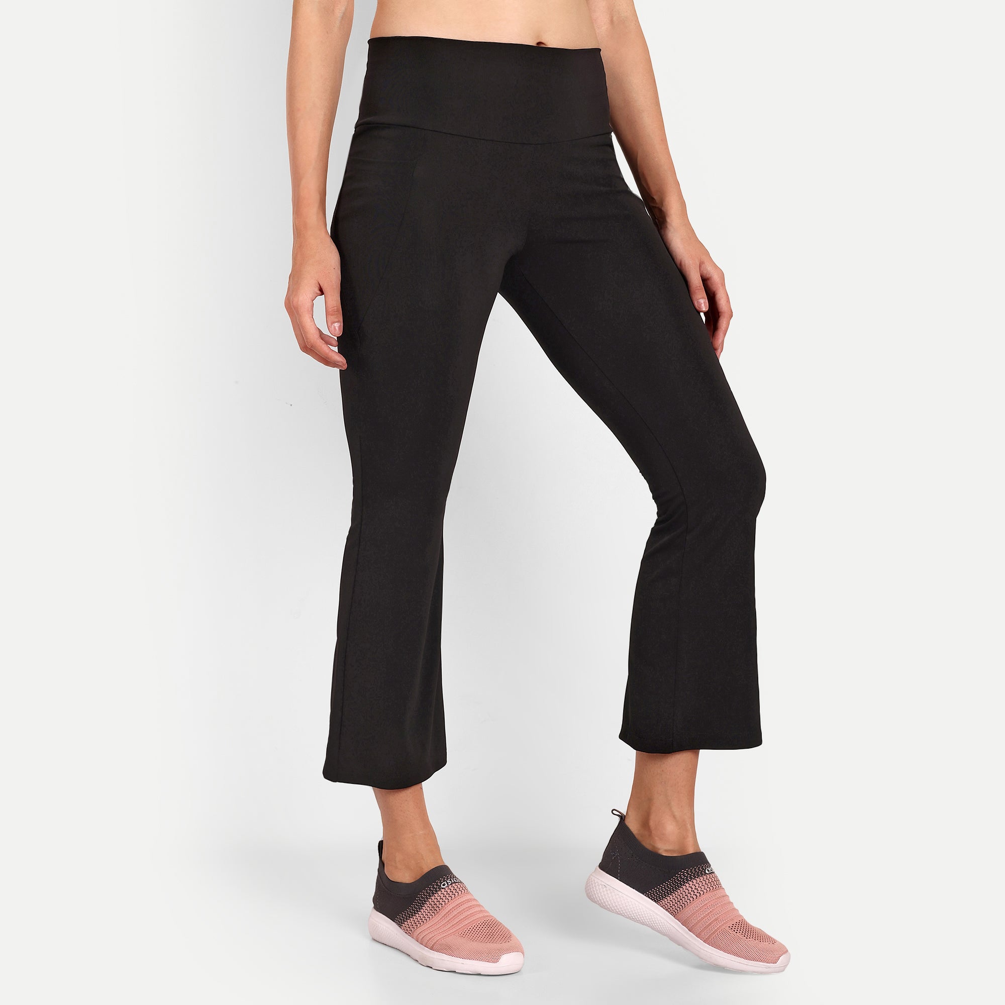 High Rise Yoga Pants With Side Pockets