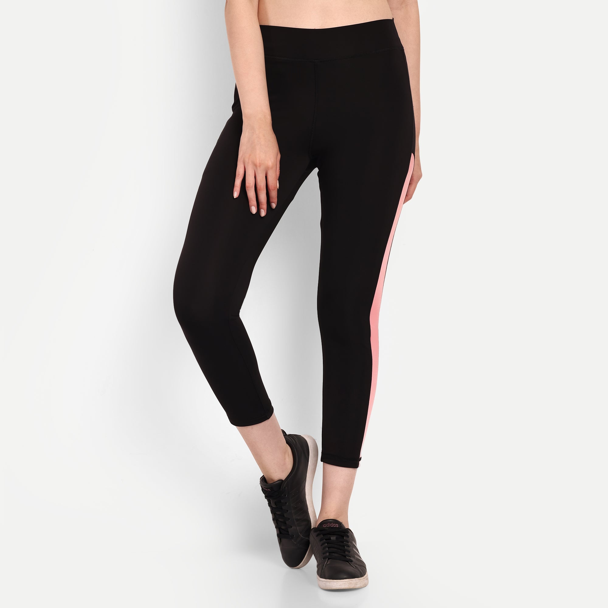 Chic Contrast Panel Legging