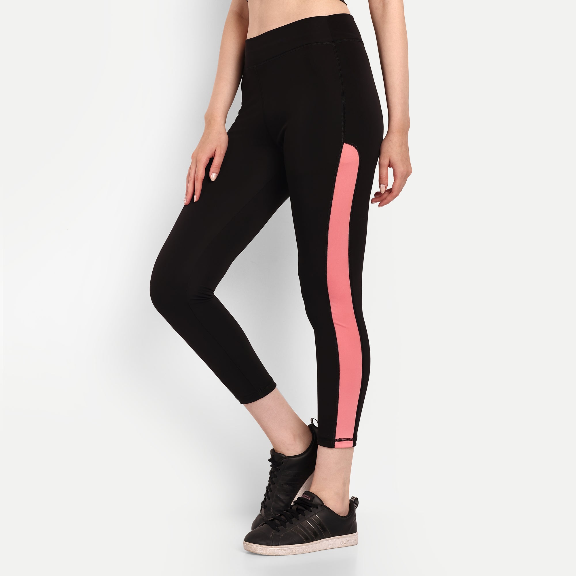 Chic Contrast Panel Legging