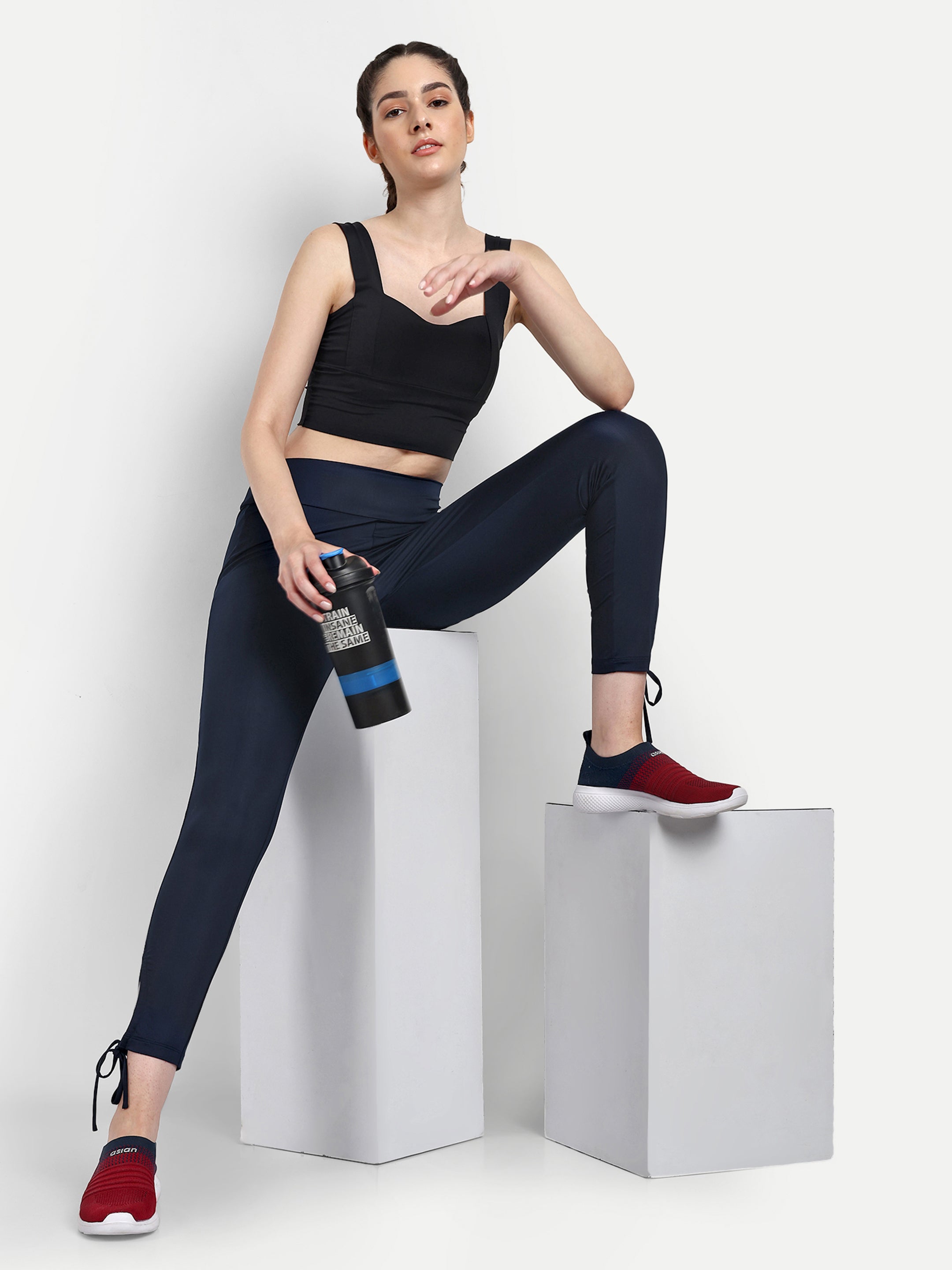 High Rise Versatile Knot Legging