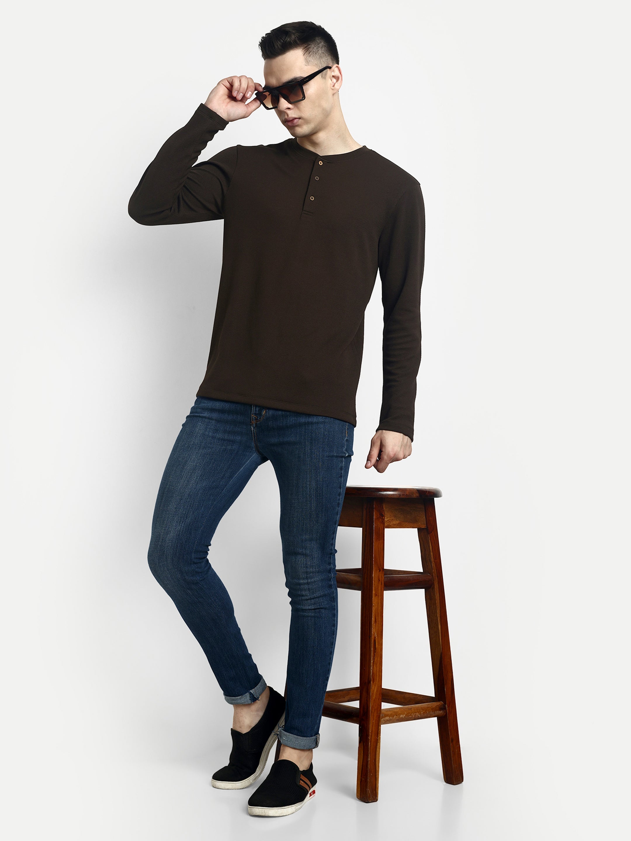 FULL SLEEVE HENLEY T-SHIRT-BROWN