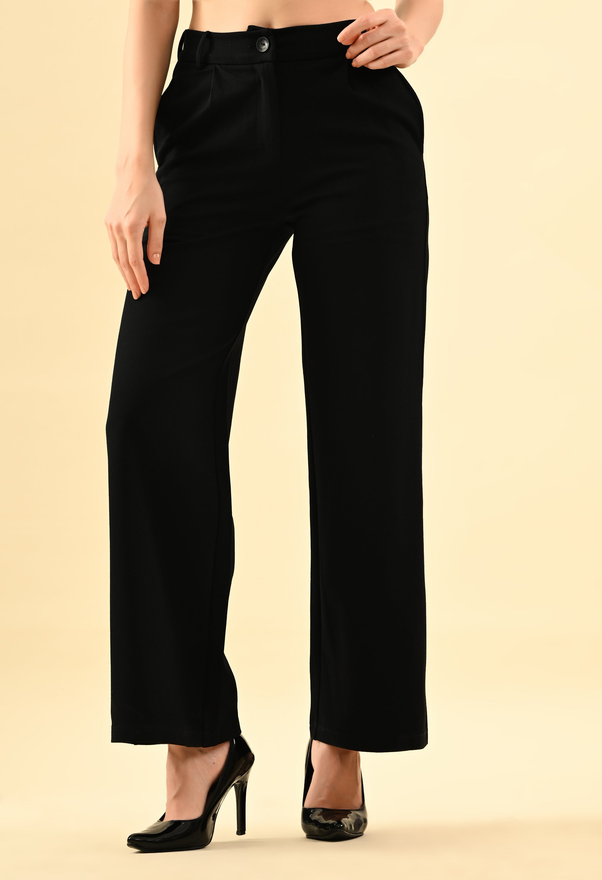 WIDE LEG TROUSER