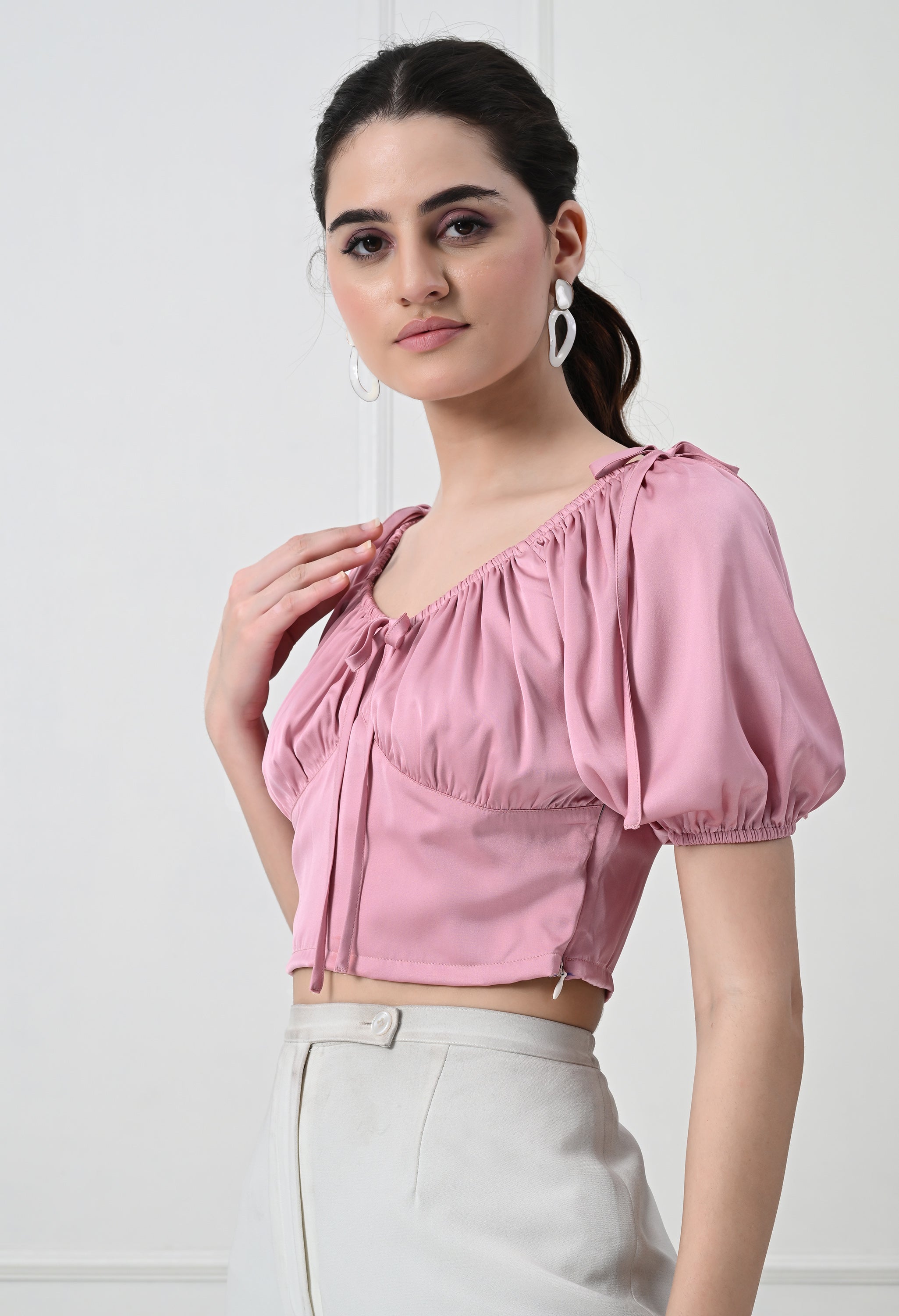 PINK PUFF SLEEVE CROP TOP