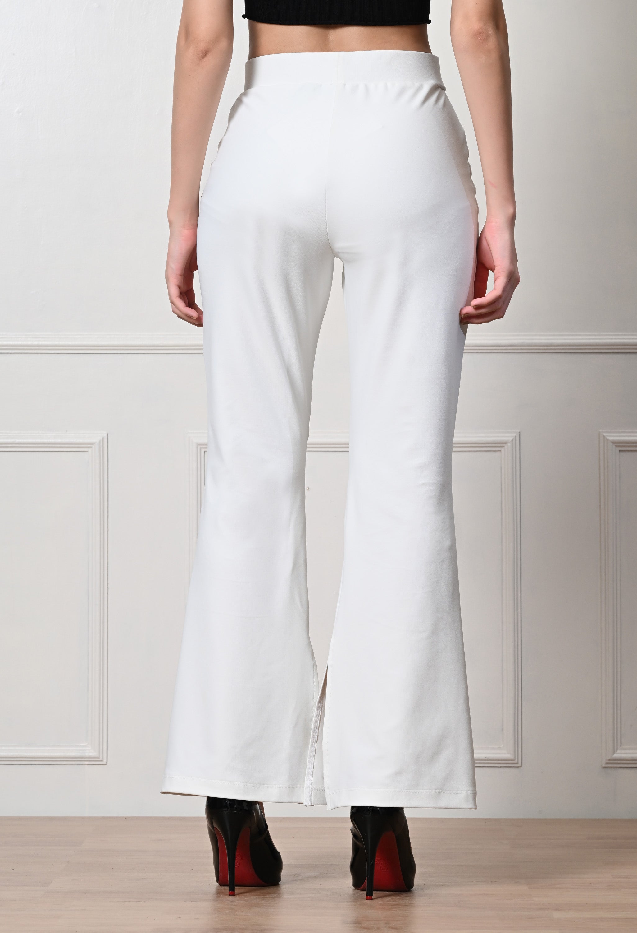 WHITE BELL BOTTOM SLIT PANT