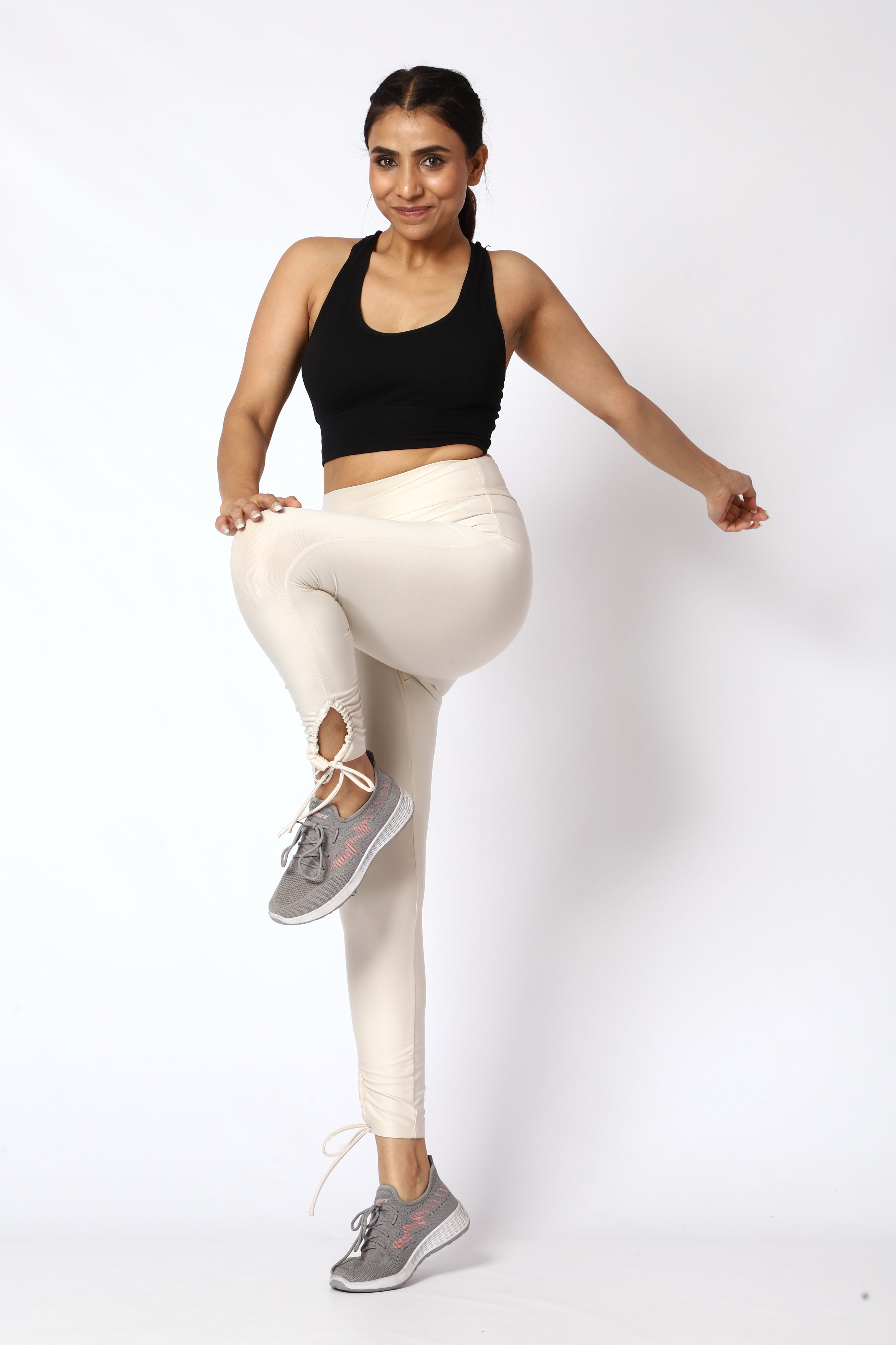 High Rise Versatile Knot Legging